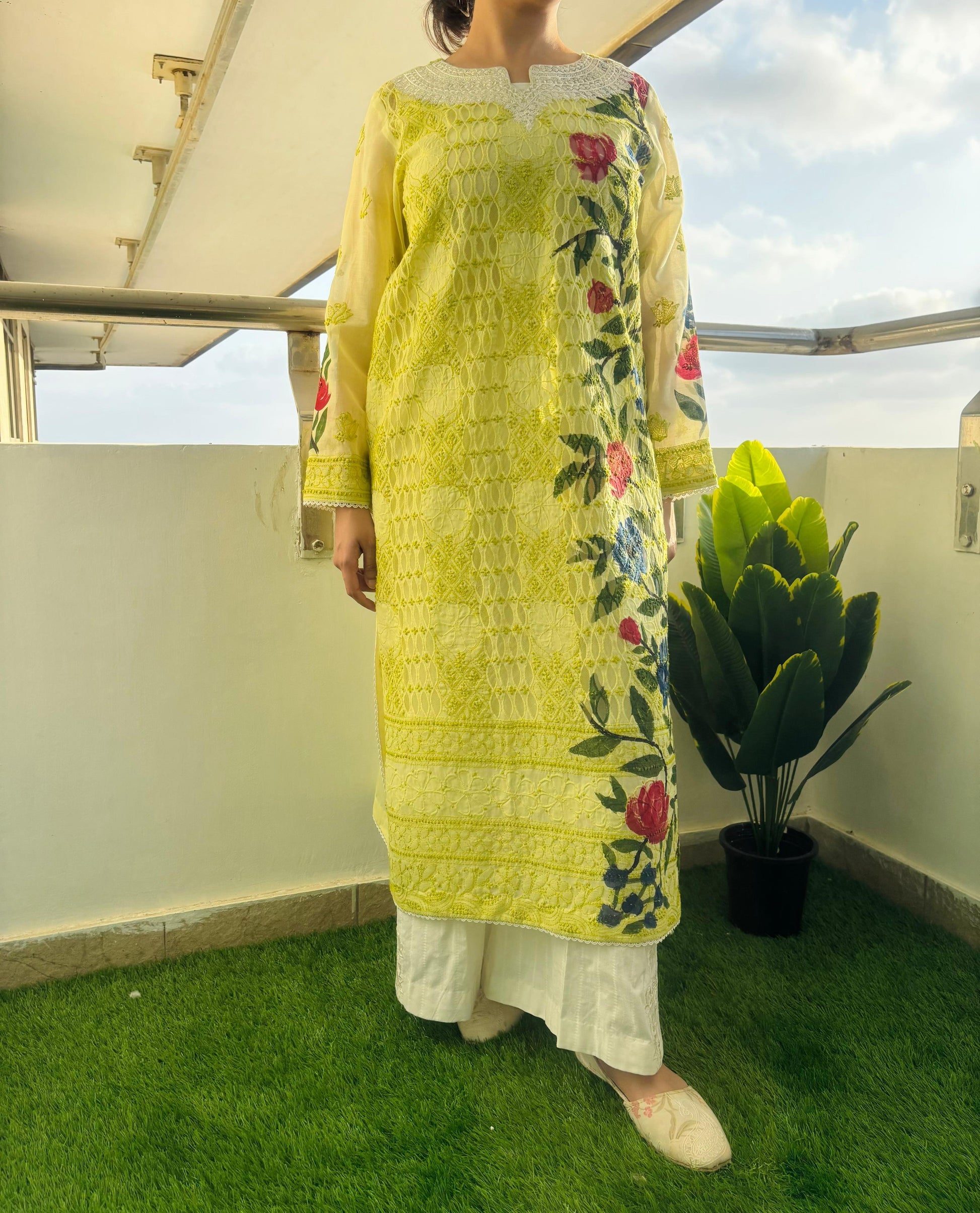 Green Chikankari Set